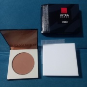 Avon Ultra Match podkład prasowany w pudrze 24N Neutral Light Medium