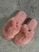 Kapcie klapki z futerkiem