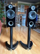 Audiofilskie kolumny Triangle Genese Trio (z designerskimi podstawkami)