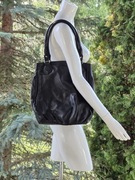 Max Mara skórzana torebka typu worek mieści A4