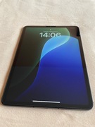 iPad Pro 11″ (3. generacja, 2021) – 128 GB, mało używany, etui + szkło