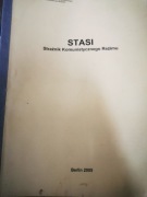Stasi strażnik komunistycznego reżimu praca zbiorowa 