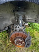 Zwrotnica prawy przód golf 7 lift 2018r mcpherson 1.6 tdi manual 