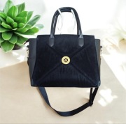 Torebka damska czarna zamsz skóra z paskiem duża do pracy elegancka