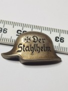 Dwie wpinki DER STAHLHELM 