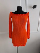 Sweterkowa, dopasowana i prążkowana mini sukienka z długim rękawem, S 36
