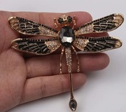 Broszka ważka vintage postarzana z cyrkoniami emalia