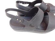 Crocs sandały na koturnie Brooklyn Low Wedge W6 36