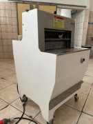 KRAJALNICA PIONOWA LOZAMET