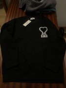 Sweterek AMI Paris , nowy nie noszony z metką. Rozmiar miedzy L a M