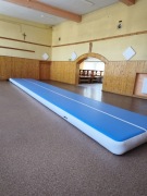 Ścieżka gimnastyczna 12 m długość/2 m szerokość/ 30 cm grubość 