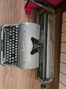 Zabytkowa maszyna do pisania Rheinmetall