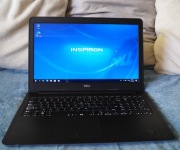 Laptop Dell podś.klawiatura Core i5 AMD Radeon Win10 HDMI