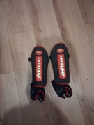 Ochraniacze piłkarskie Mitre 