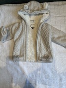 Cieplutki sweter w rozm 74
