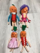 Pluszowe marchewki rodzinka Aldi.