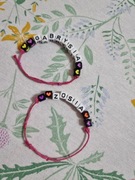 Bransoletka z koralików z imieniem 