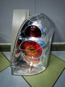 Lampa tył prawa  Corolla Verso uszkodzona 