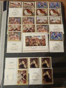 Znaczki  kasowane czyste caly swiat klaser znaczki  bardzo.dobry stan 24str