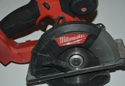 Milwaukee piła akumulatorowa do metalu M18 FMCS