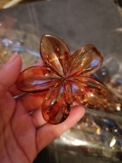 Spinka kwiat klamra. 