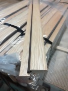 prog drewniany lakierowany z uszczelka  do drzwi 95x8x2.0