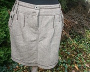 spódnica na jesień mini jodełka brąz roz 38 M obniżony stan +prezent