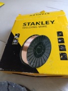 Posiadam na sprzedaż drut spawalniczy Stanley Model SG2 0,6mm Gas 
