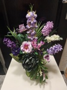 Wazon/ wiązanka/ stroik na cmentarz,  wiosenny obciążony 