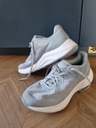 Adidasy do biegania 40,5 running KARRIMOR