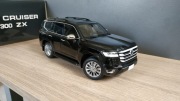 1:18, Land Cruiser LC300 ZX, LCD Model, wykonanie jak Auto Art
