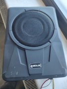 Subwoofer Helix U 8A