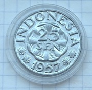 #2129 Indonezja 25 senow 1957 UNC