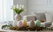 Jajeczka wielkanocne w białym kolorze 