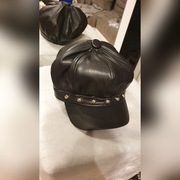 Beret - imitacja skórki