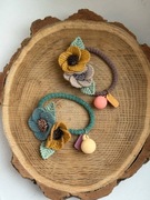 Gumka do włosów z kwiatkiem