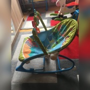 Leżaczek bujaczek Fisher Price