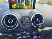 Magnetyczny uchwyt na telefon MagSafe Magnes do Audi A3 8V w kratki