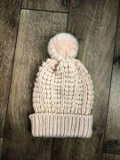 Czapka zimowa damska / dziecięca z pomponem  Sinsay