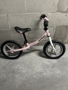 Rowerek biegowy dla dziewczynki