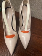 Szpilki Gino Rossi 38 