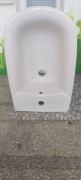 BIDET WISZĄCY ROCA GIRALDA