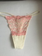 Felina majtki stringi koronka