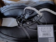 TRZEWIKI  ROBOCZE  ZIMOWE OCIEPLANE MĘSKIE  ROZ, 44