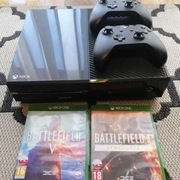XBOX ONE + Padx2 + dwie gry  