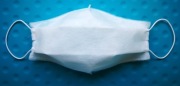 Maseczki trójwarstwowe higieniczne