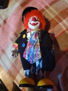 Lalka porcelanowa Hexal Klaun