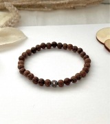 Męska bransoletka z drewnianych koralików