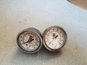 Zestaw małych manometrów 2 szt. / Manometr PSI / BAR