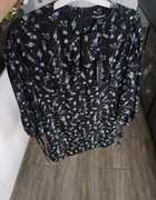 Przepiękna sukienka w kwiaty 